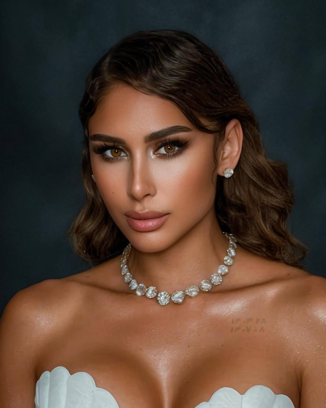 Post 8 by Isabella Bella on Instagram (image)