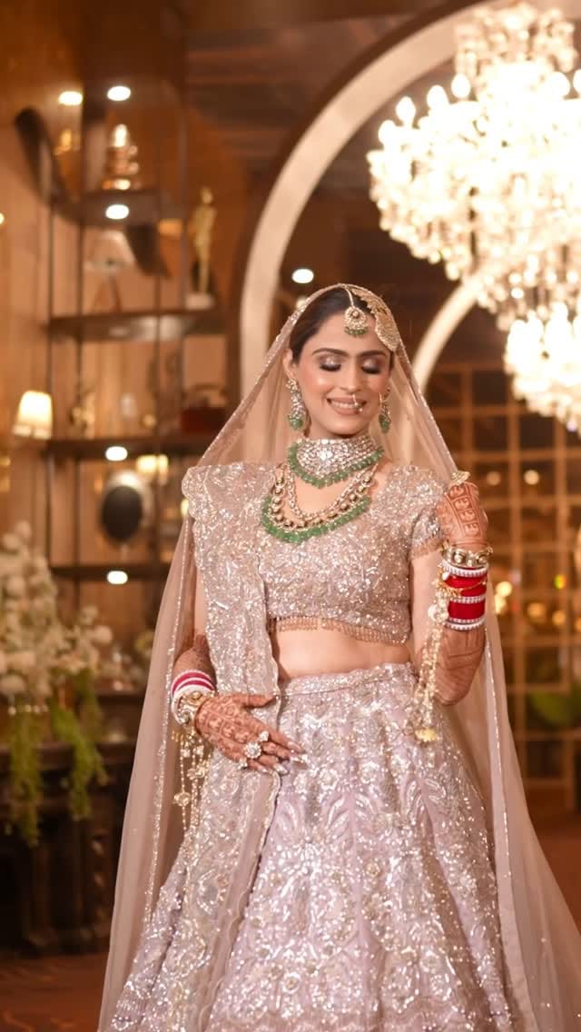 Post 8 by Aish & Shreya Makeovers | Bridal Makeup Artist on Instagram (video)