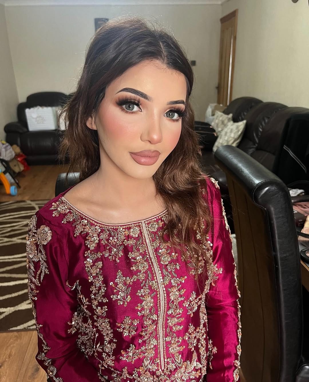 Post 3 by A N I S H A | Bridal Makeup Artist| on Instagram (carousel)