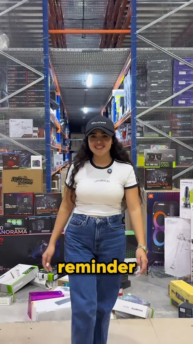 Post 7 by Microless on Instagram (video)
