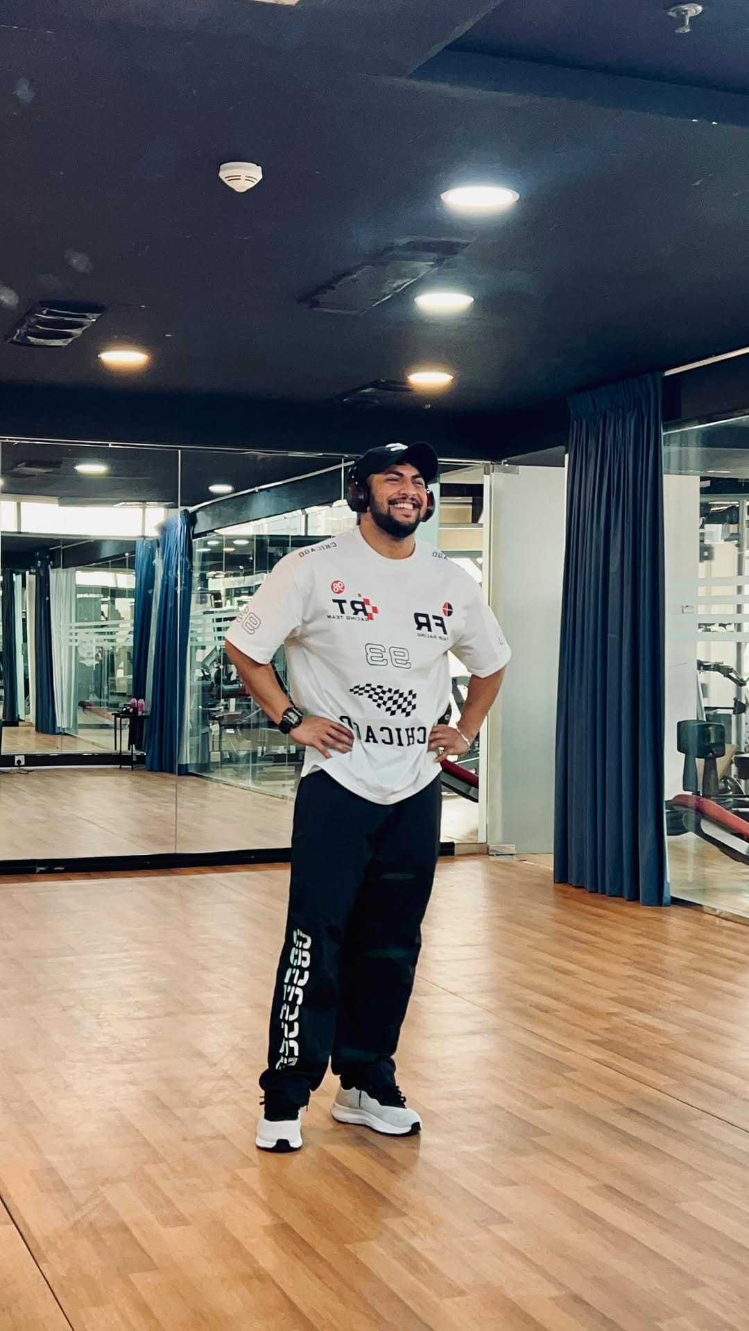 Post 3 by MIDHUN /TM FITNESS11  on Instagram (video)