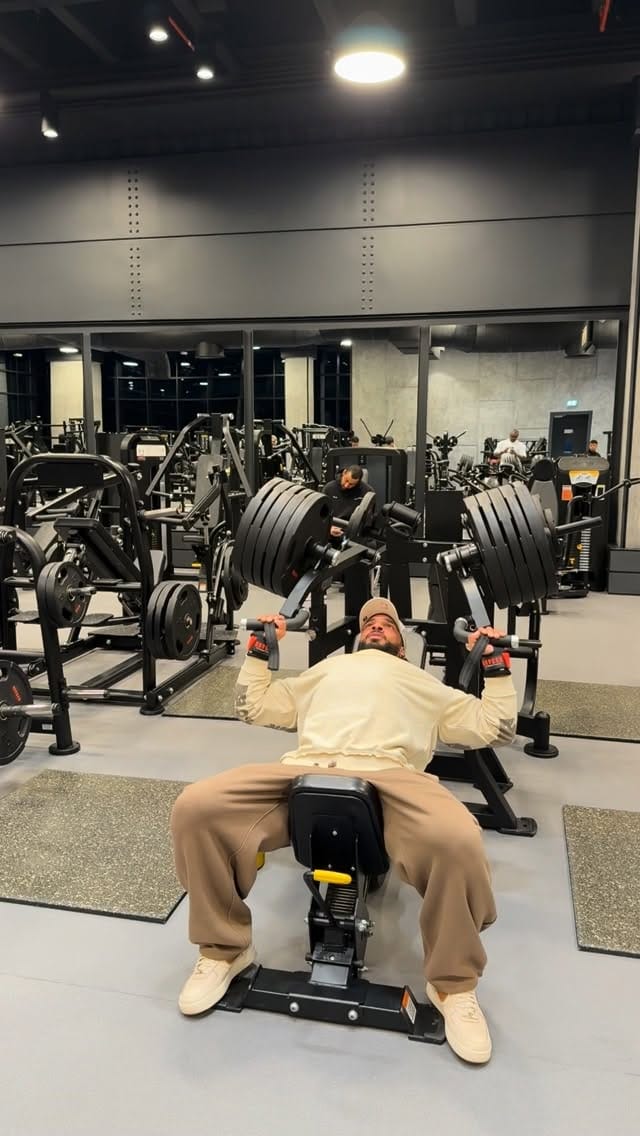 Post 1 by IFBB PRO SHUAIB ABDULLA 🇦🇪 on Instagram (video)