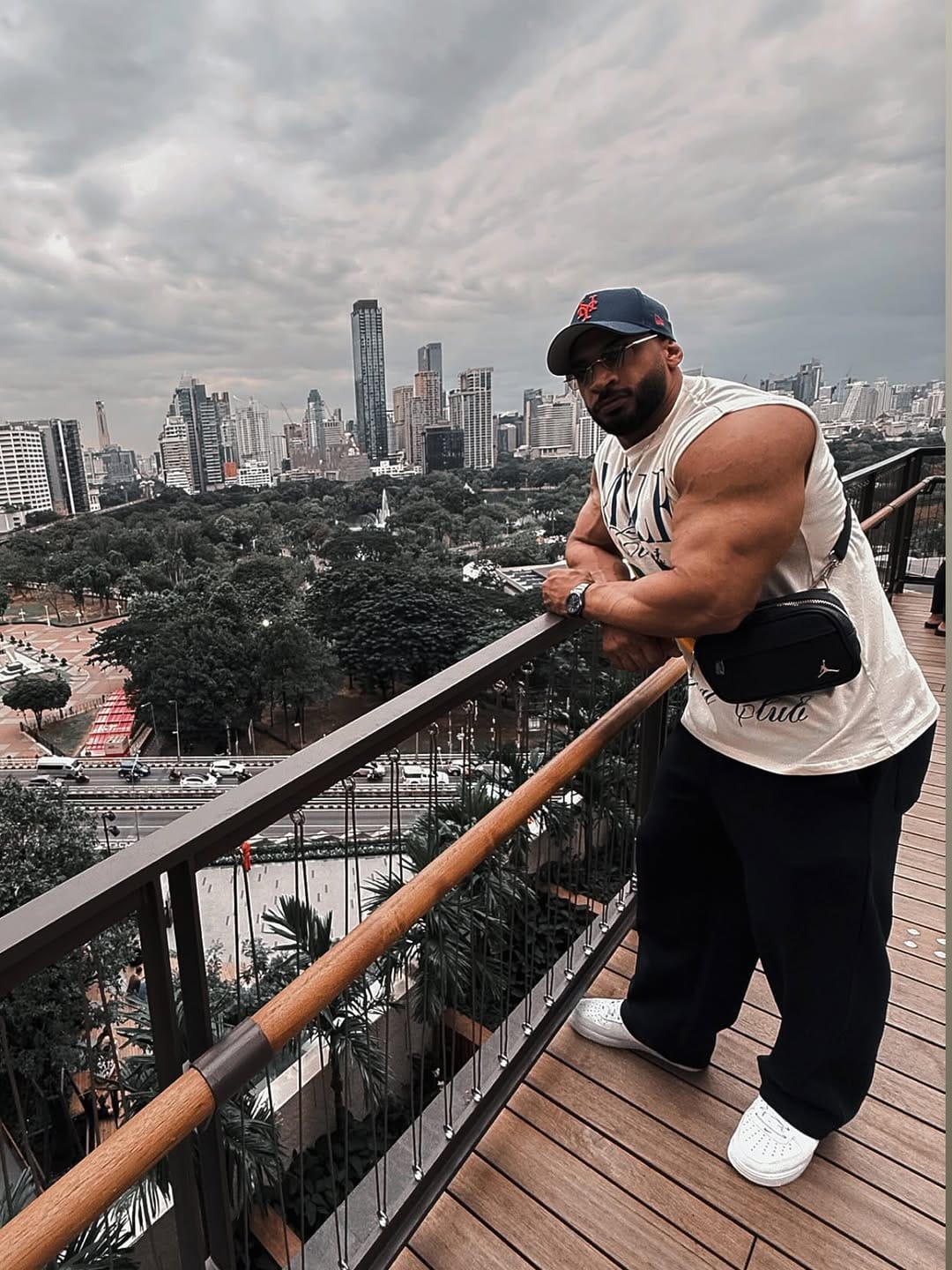 Post 4 by IFBB PRO SHUAIB ABDULLA 🇦🇪 on Instagram (carousel)