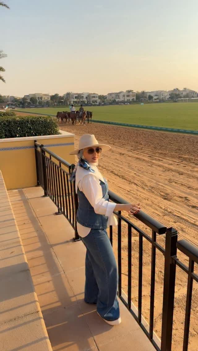 Post 5 by Inas Nameh on Instagram (video)