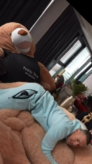 Post 5 by Teddy Bear Gift Shop® on Instagram (video)