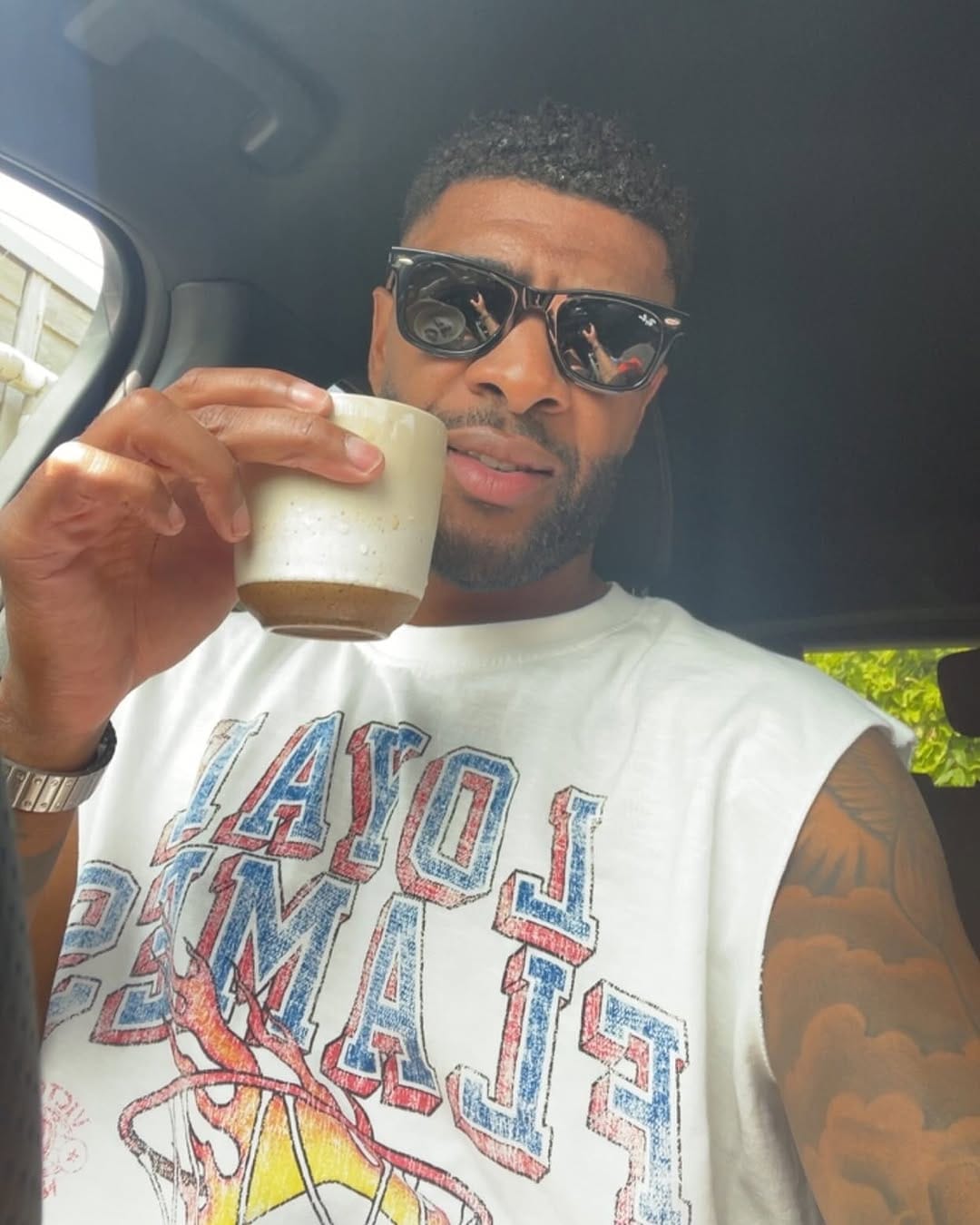 Post 8 by Roly Bonevacia on Instagram (carousel)