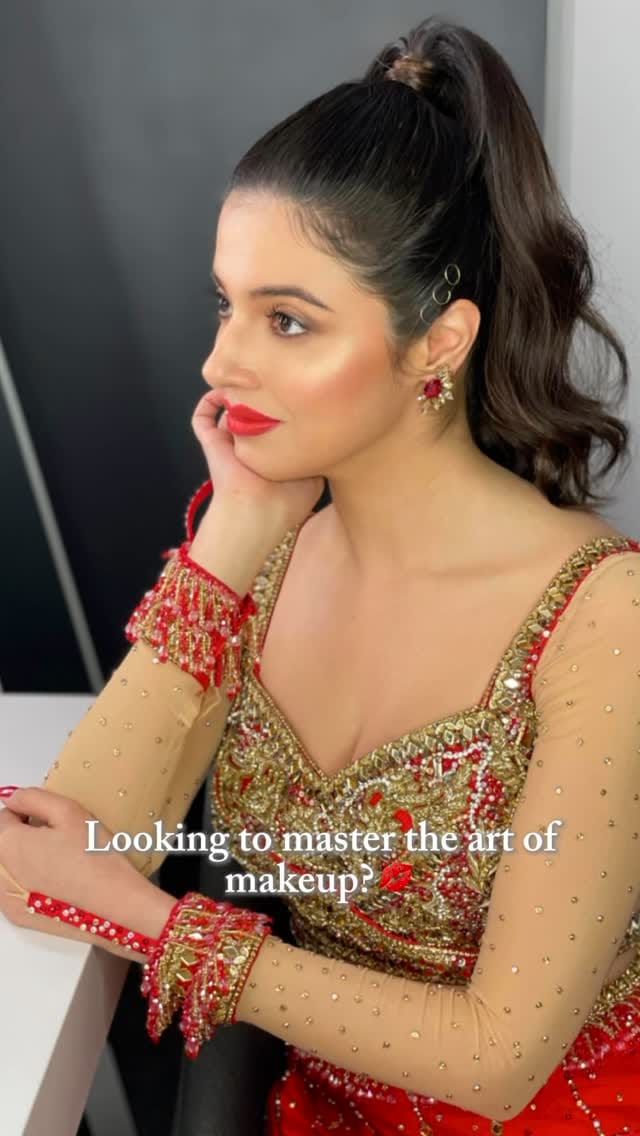Post 9 by Reshu Malhotra on Instagram (video)