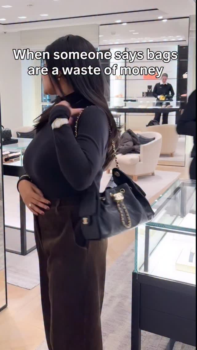 Post 1 by Ajmira Shaikh on Instagram (video)