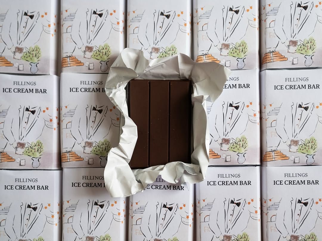 Post 4 by Fillings chocolate on Instagram (image)