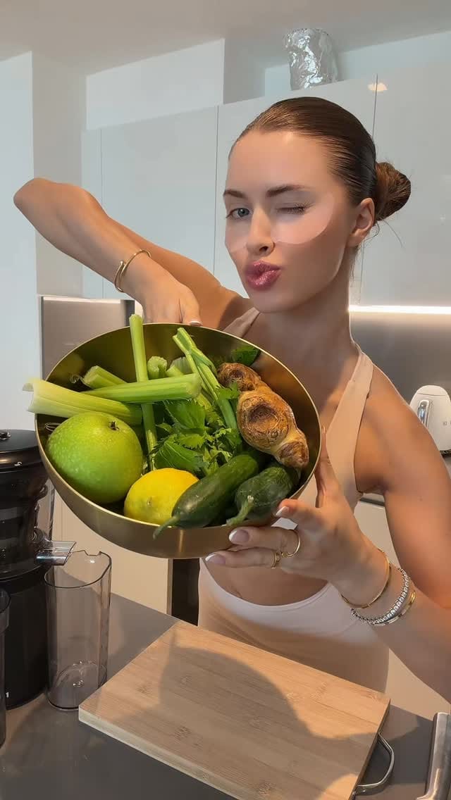 Post 9 by Marianna van Leeuwen on Instagram (video)