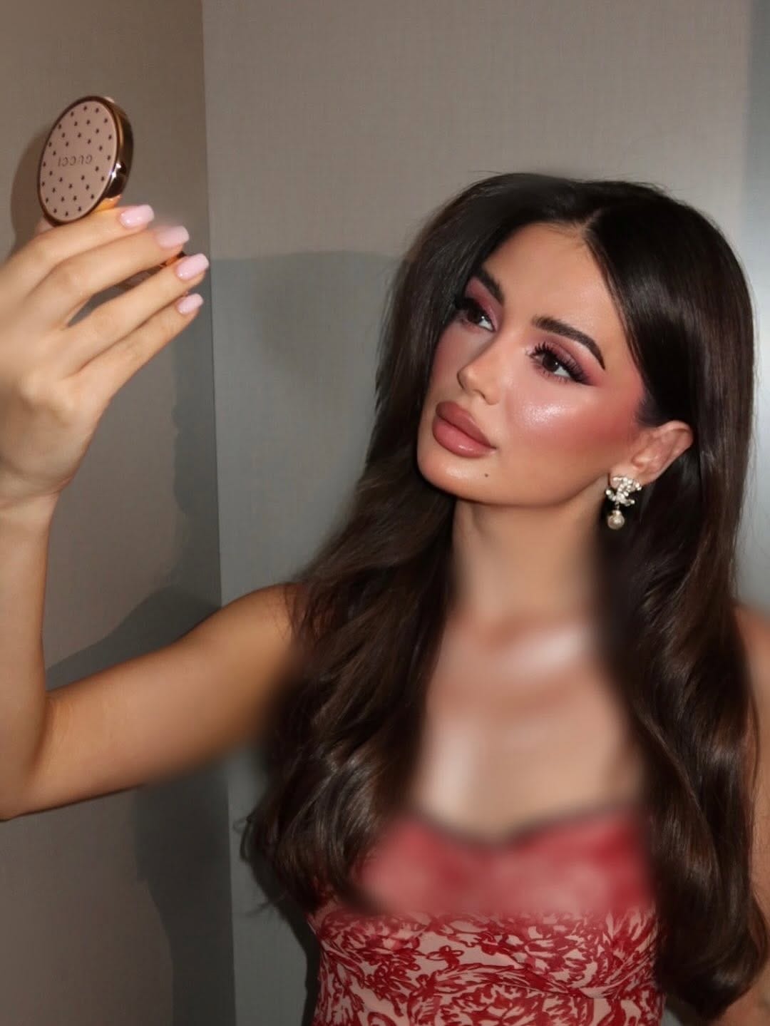 Post 10 by REEMA NASSER | MAKEUP ARTIST💄 on Instagram (carousel)