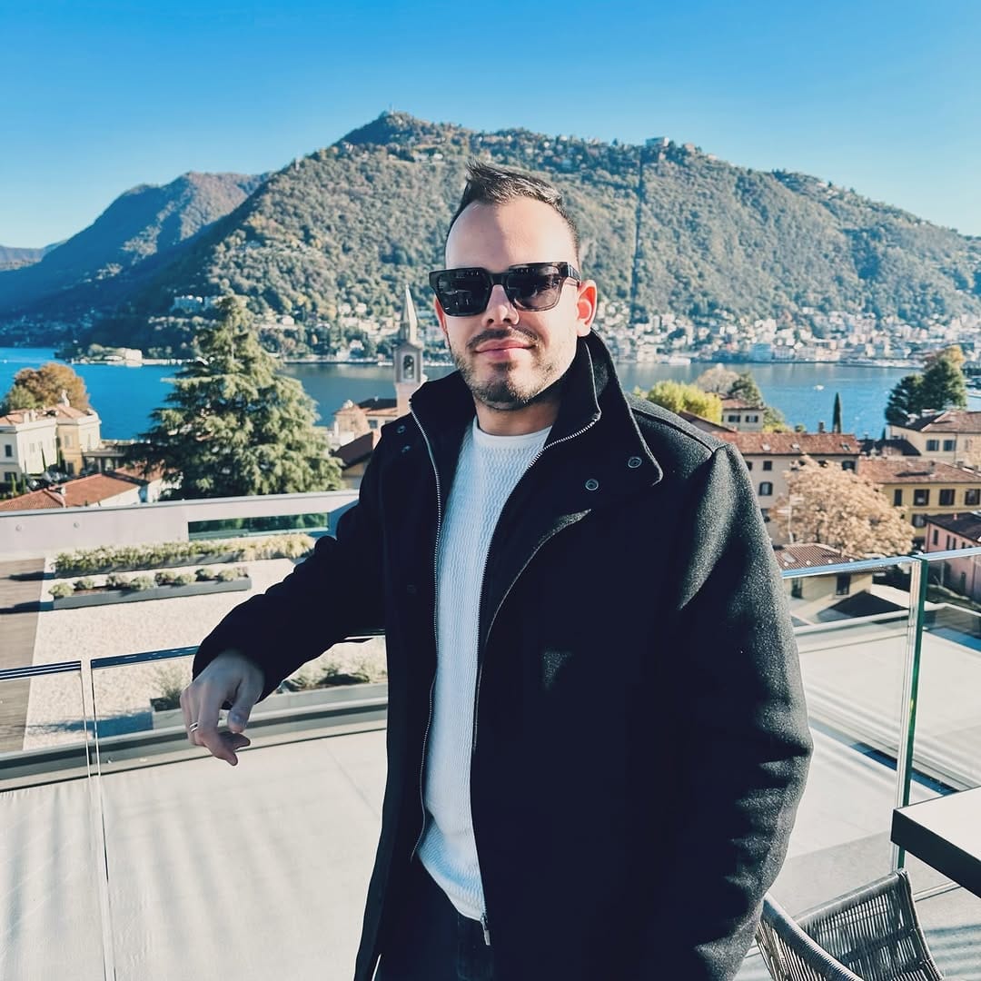 Post 3 by Andrea Putzu on Instagram (image)
