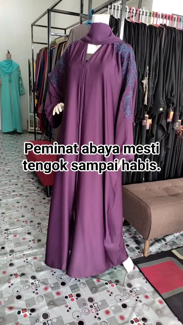 Post 4 by ABAYA ELEGAN on Instagram (video)