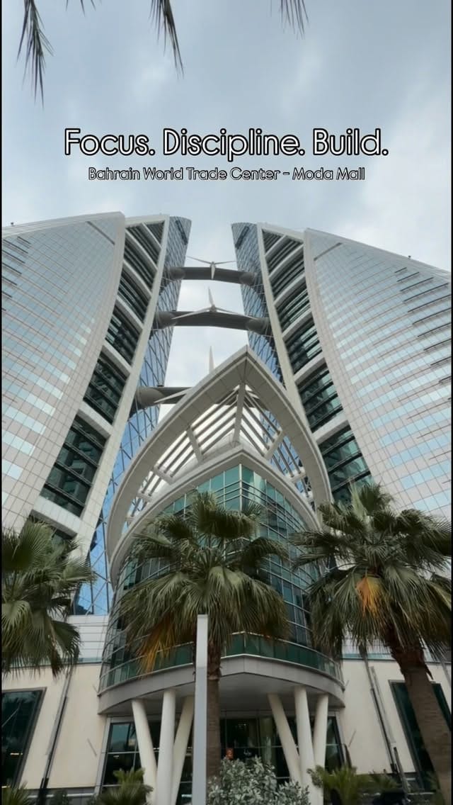 Post 3 by Zahir on Instagram (video)