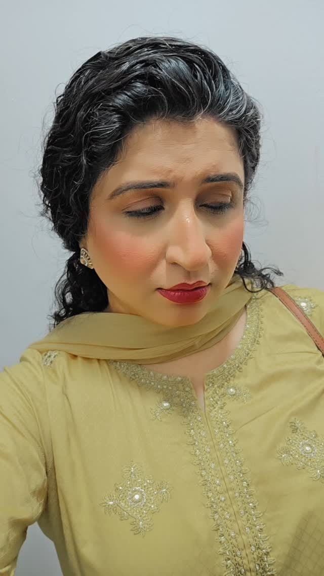 Post 8 by Biya Jee on Instagram (video)