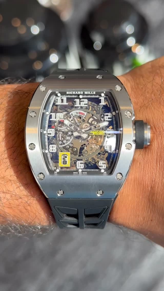 Post 9 by DUBAILUXURYWATCH 🇦🇪 on Instagram (video)