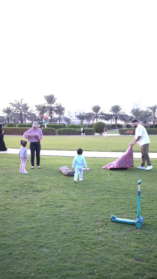 Post 6 by Amar & Rim on Instagram (video)