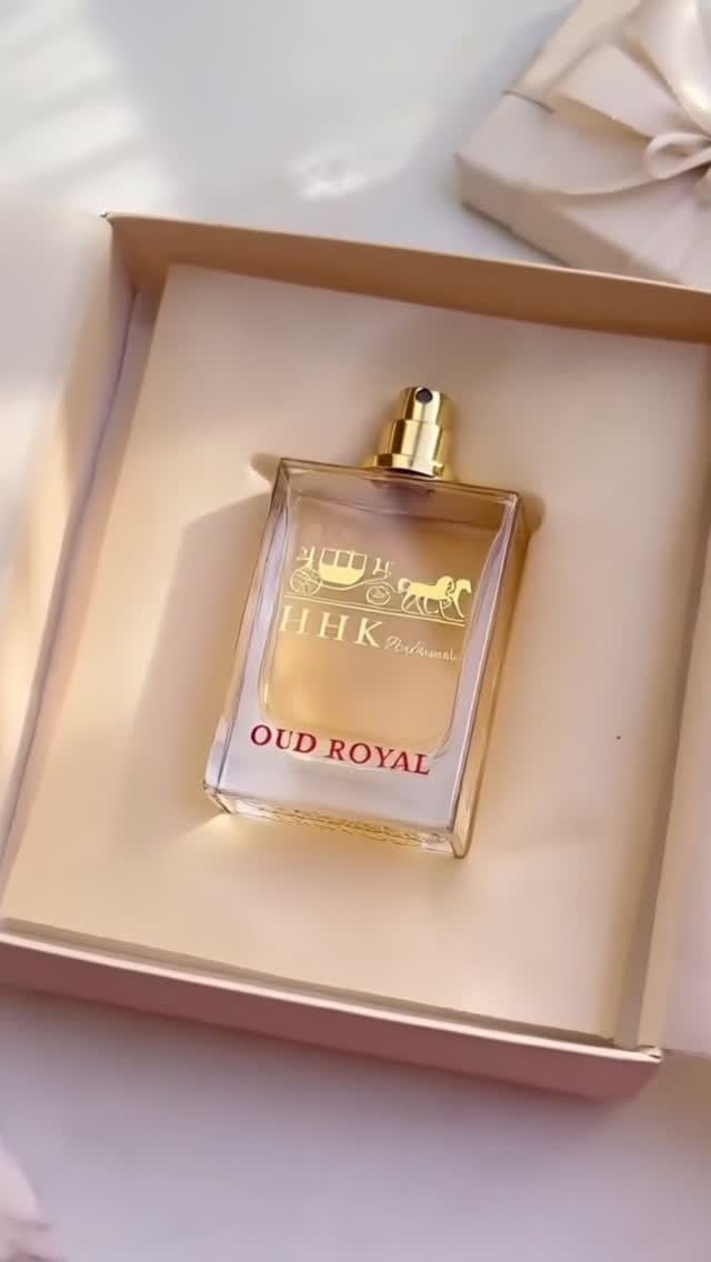 Post 9 by HHK_Perfumes on Instagram (video)