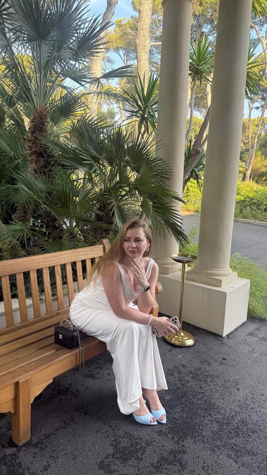 Post 10 by Fashion blogger | Lifestyle in Dubai on Instagram (video)