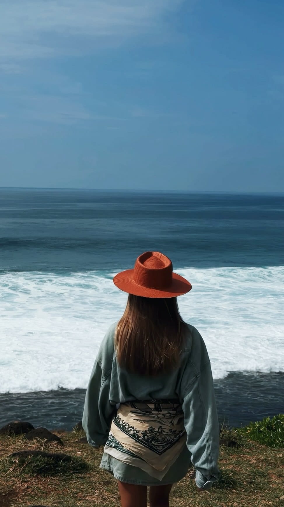 Post 4 by MOODSTORIES - #TRAVELGIRL on Instagram (video)