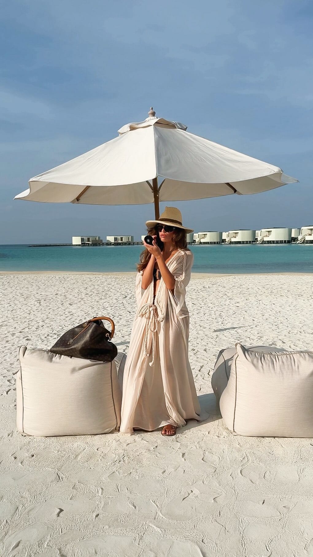Post 2 by MOODSTORIES - #TRAVELGIRL on Instagram (video)