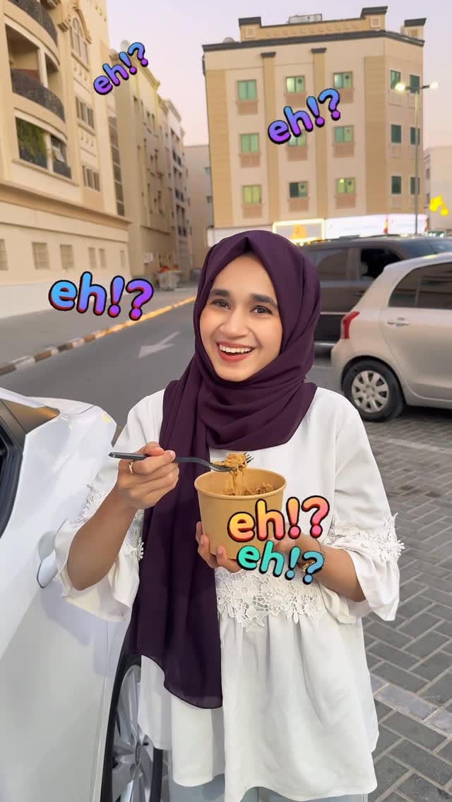 Post 1 by Mahveen Nazir | Dubai on Instagram (video)