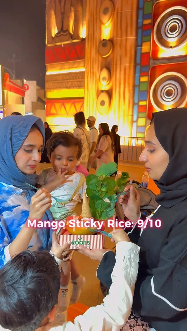 Post 4 by Mahveen Nazir | Dubai on Instagram (video)