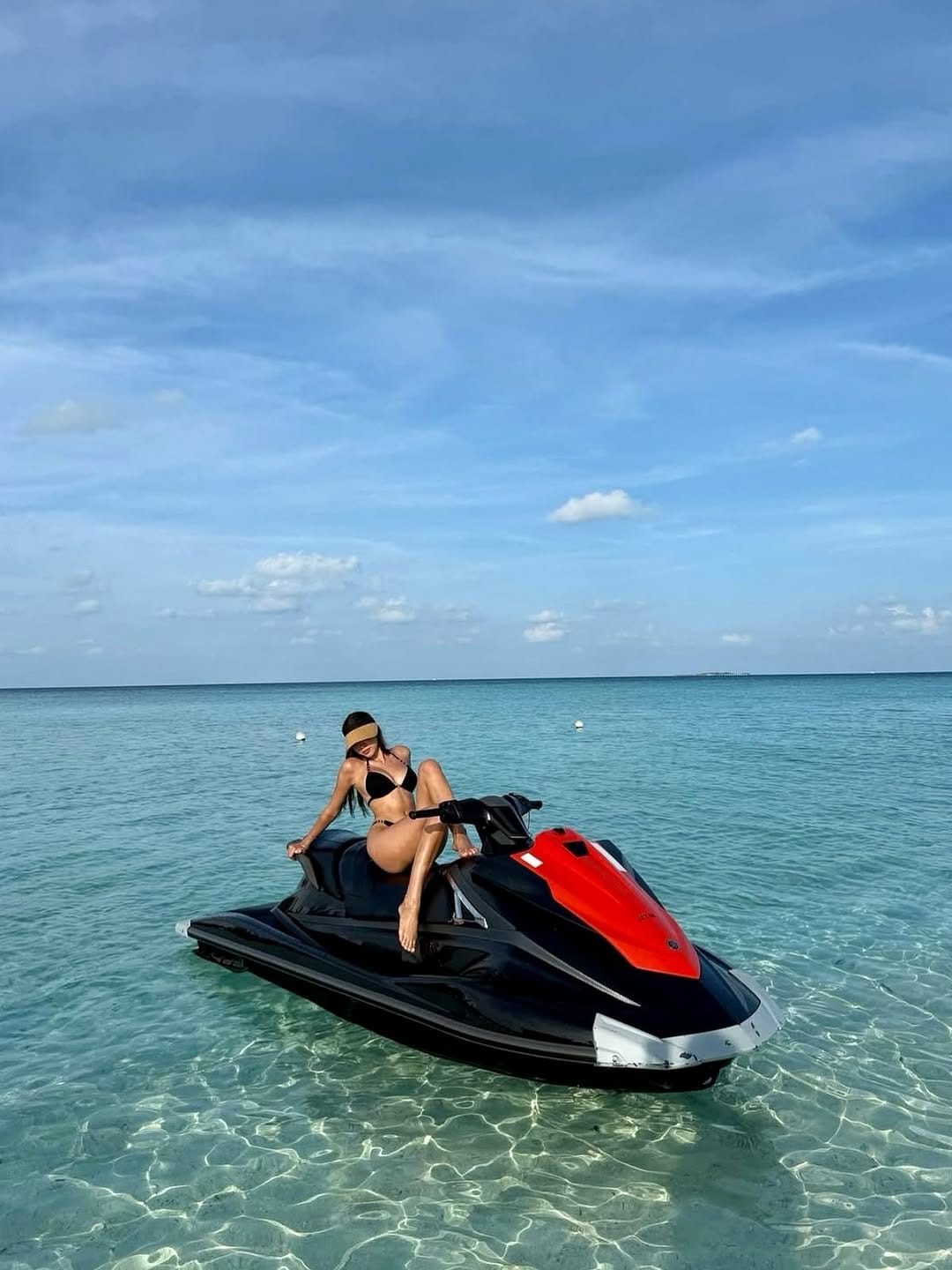 Post 9 by Alessandra Graziani on Instagram (image)