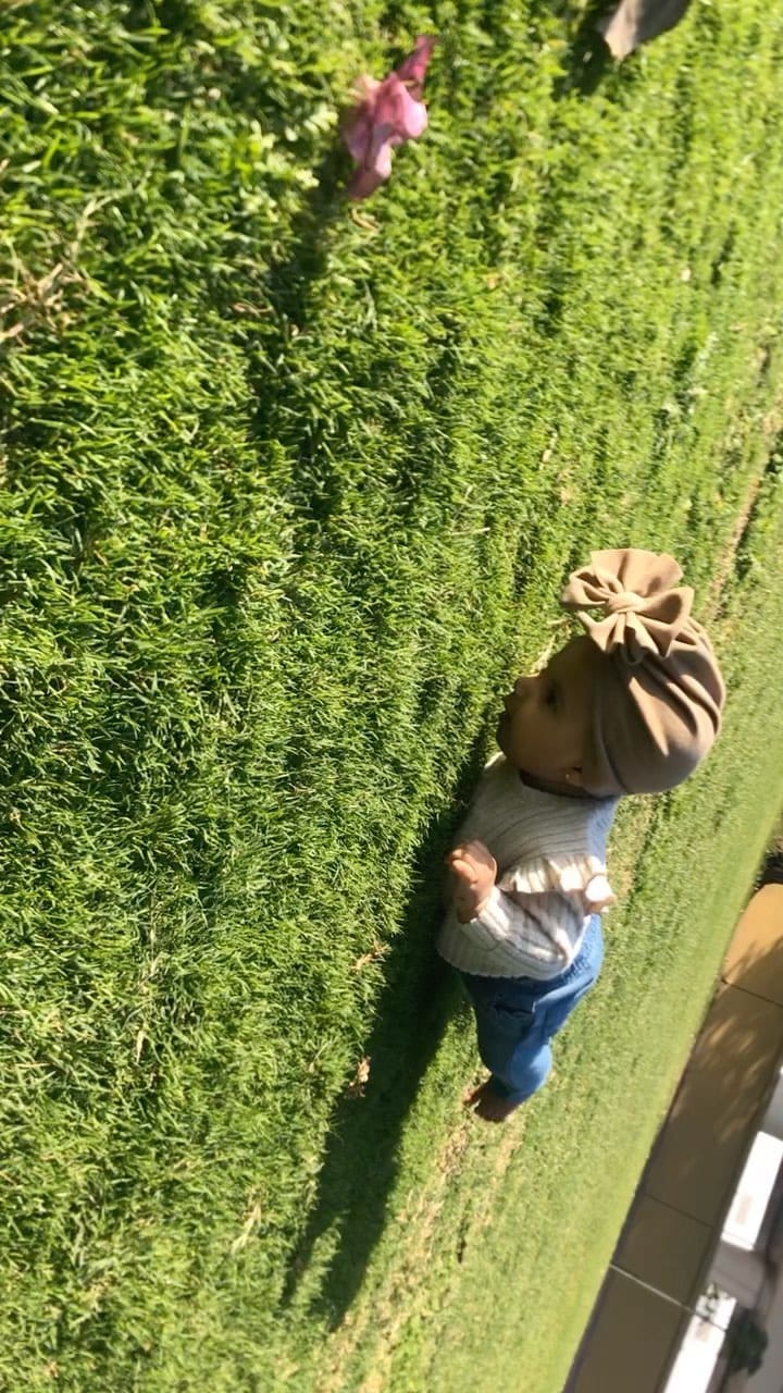 Post 10 by Sana Sheryl on Instagram (video)