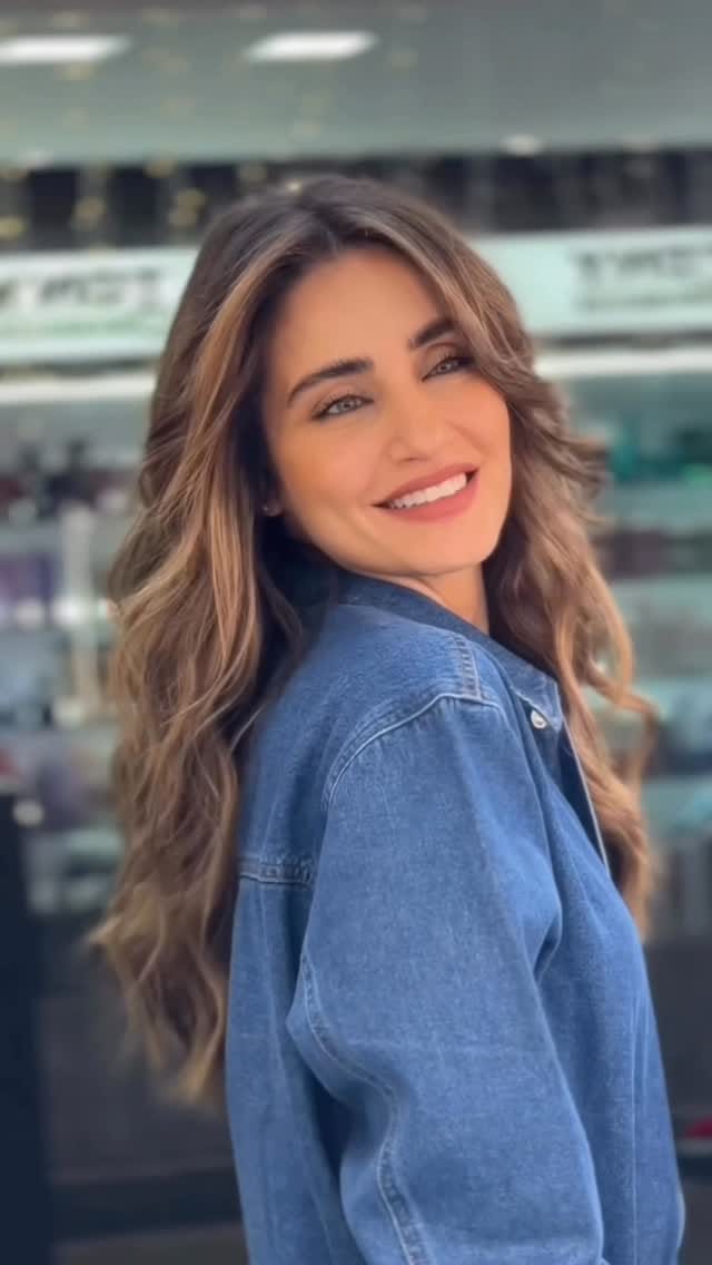 Post 6 by Aimée SAYAH إيميه الصيّاح on Instagram (video)
