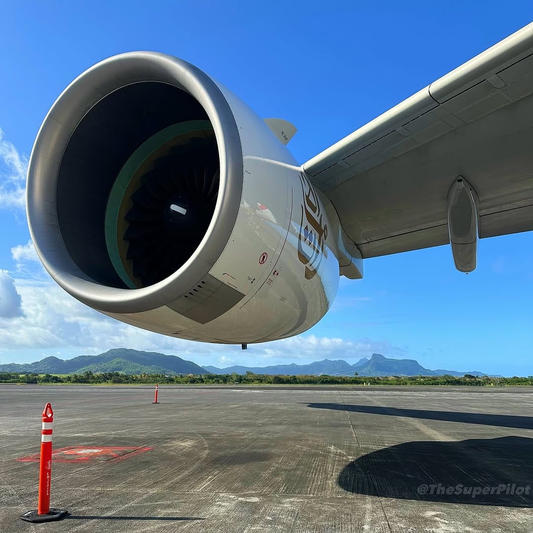 Post 5 by The Super (A380) Pilot on Instagram (image)