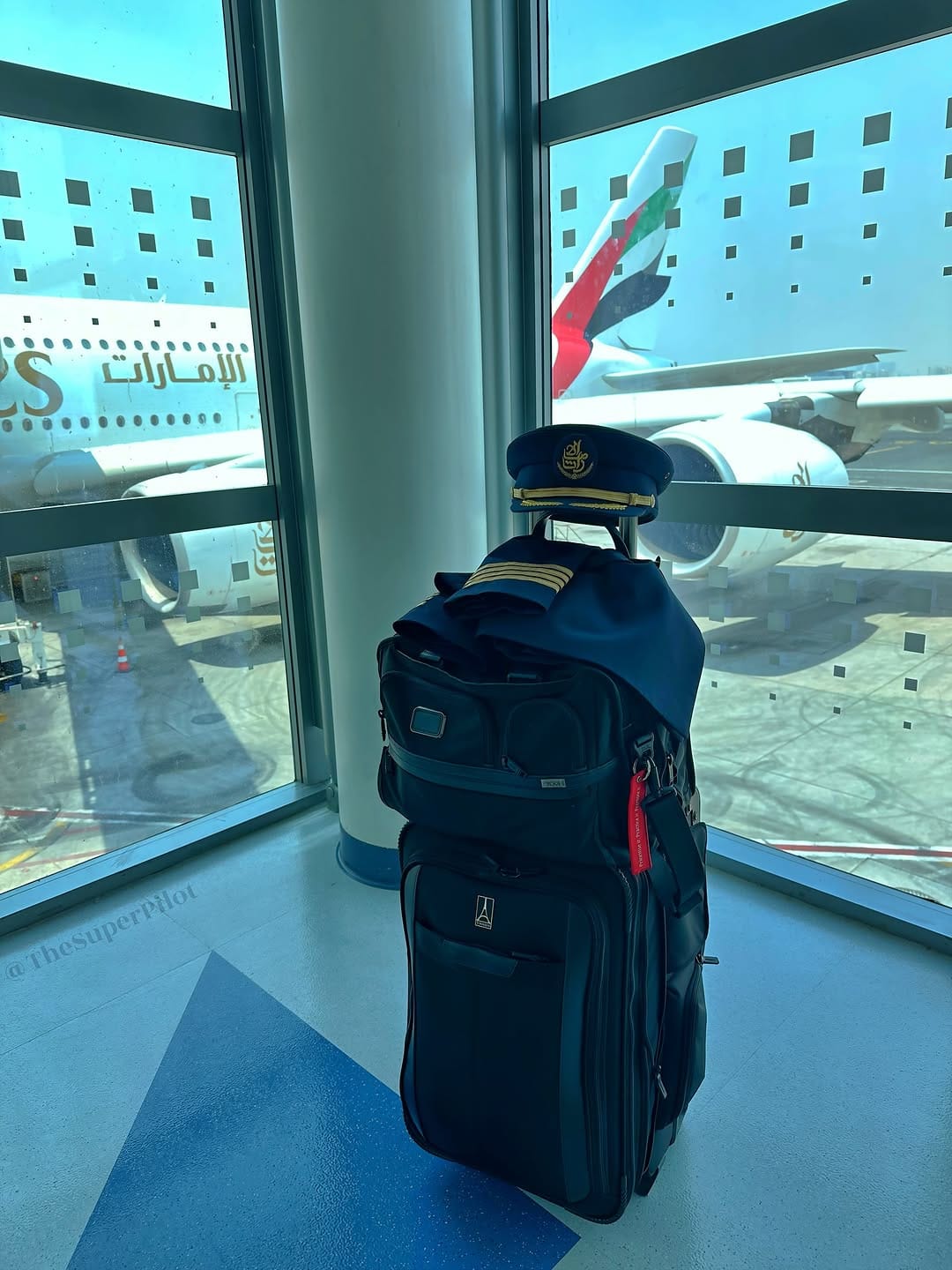 Post 6 by The Super (A380) Pilot on Instagram (image)