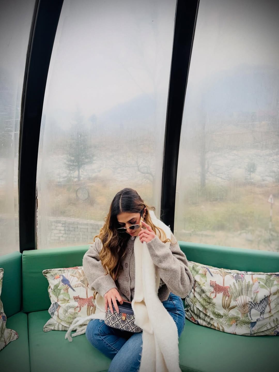 Post 5 by Kavita Kairalia | Make up Artist on Instagram (carousel)