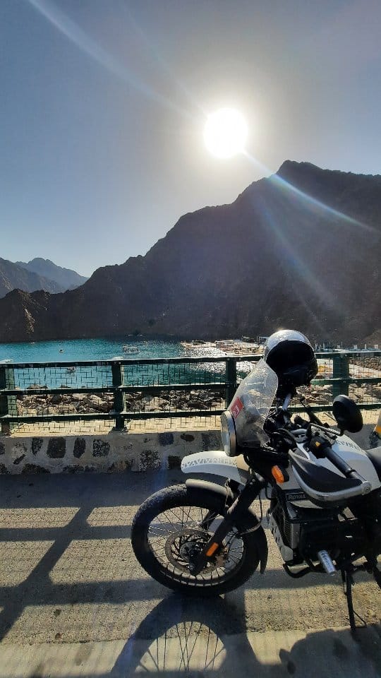 Post 5 by Nishad Manjeeri on Instagram (video)