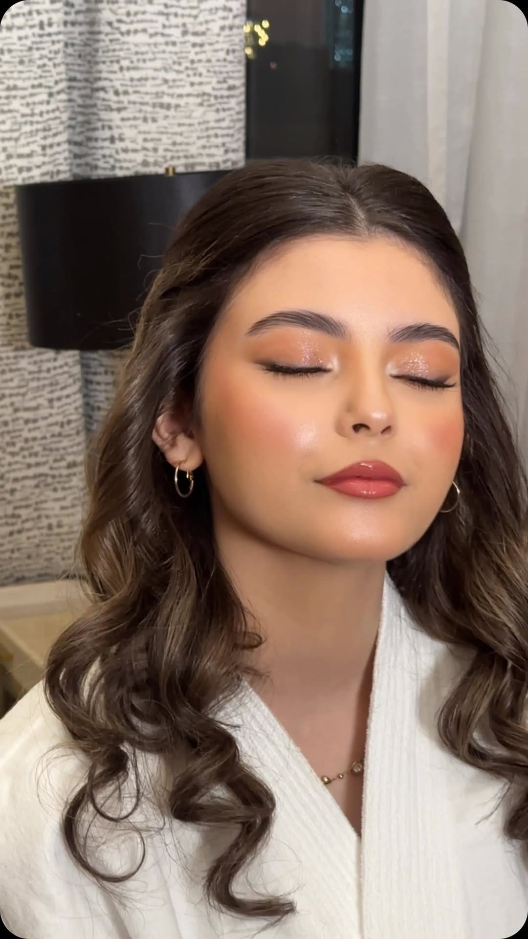 Post 10 by ميك اب ارتست - ساره القاسم on Instagram (video)