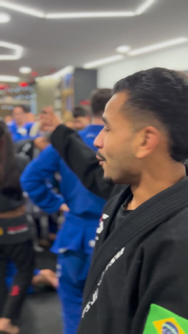 Post 4 by David Santos on Instagram (video)