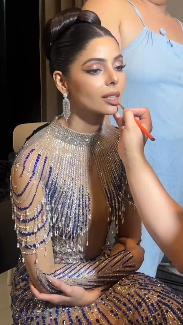 Post 3 by Anubha Vashist Chaudhary on Instagram (video)