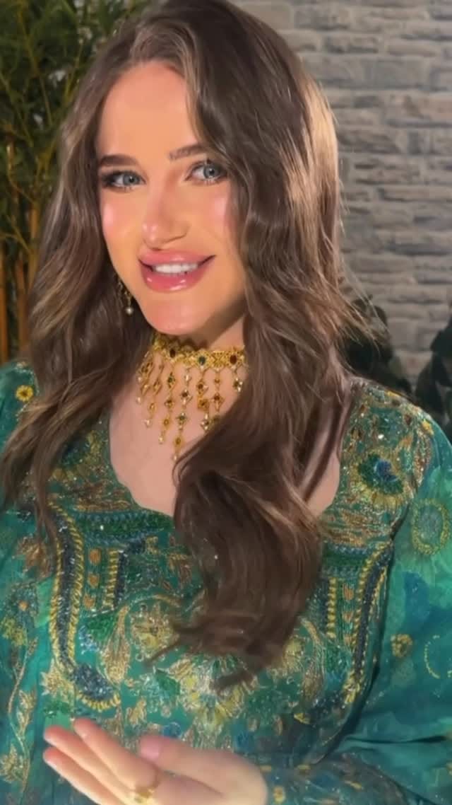 Post 5 by Alhoor Make Up Artist 🇦🇪 on Instagram (video)