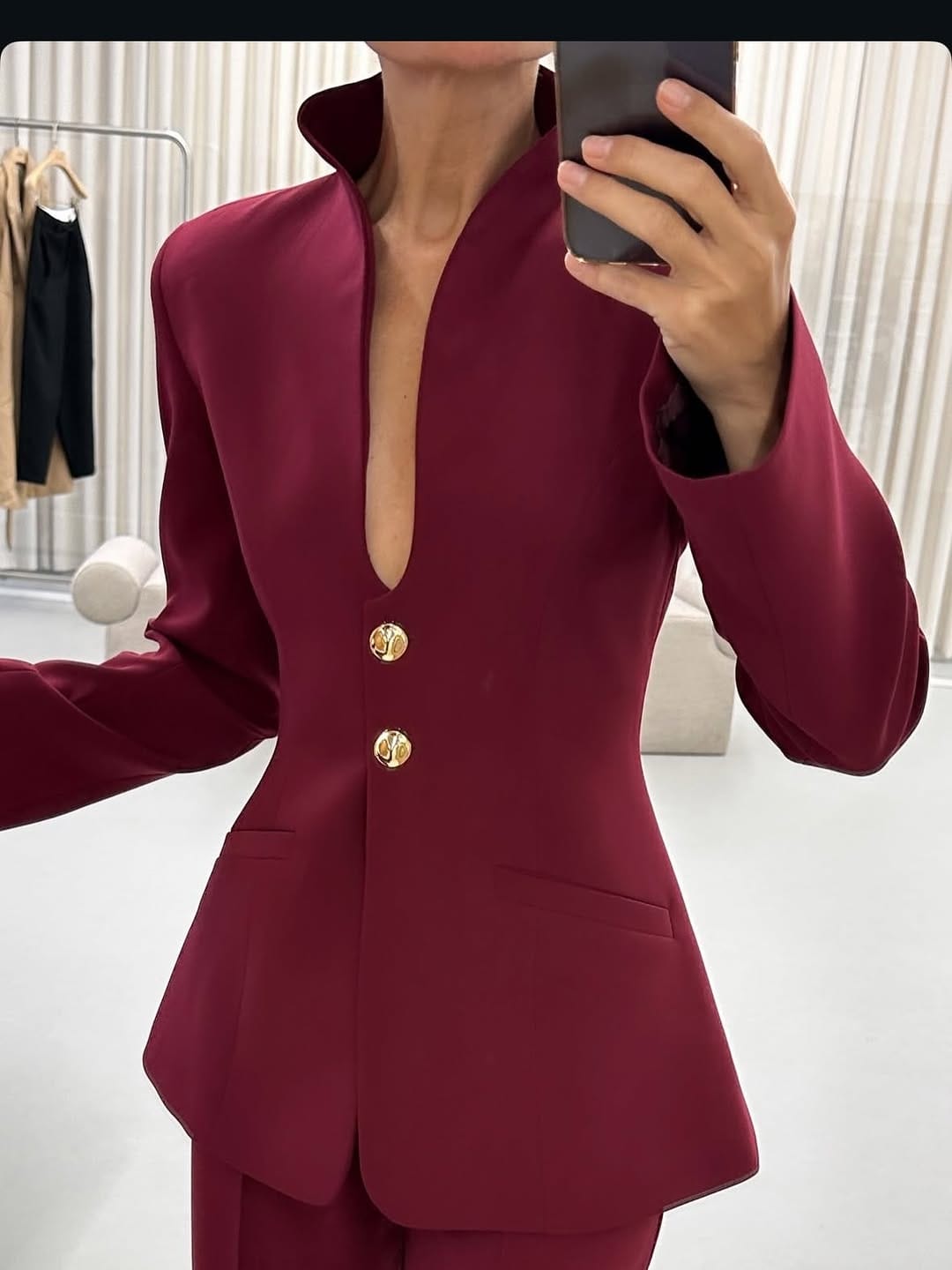 Post 6 by Leya Boutique on Instagram (carousel)