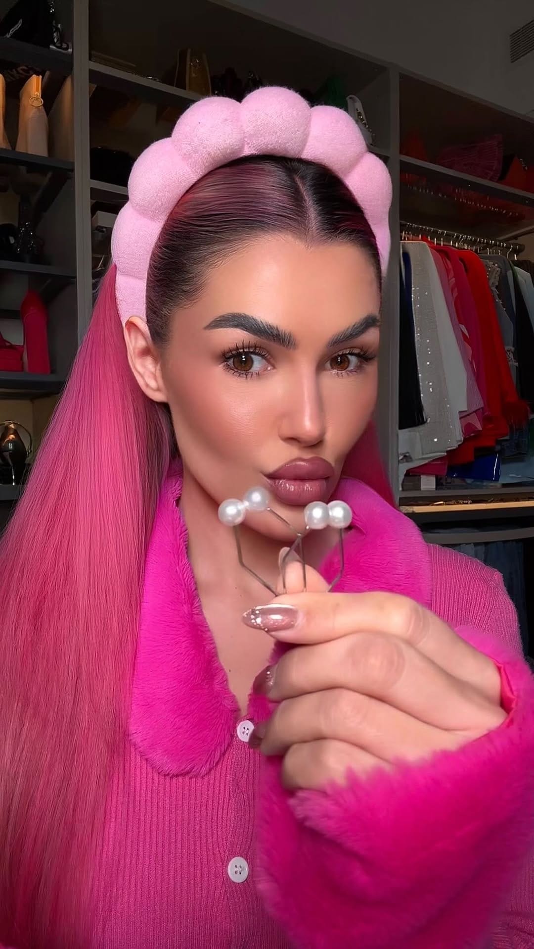 Post 8 by @sabrybeauty on Instagram (video)