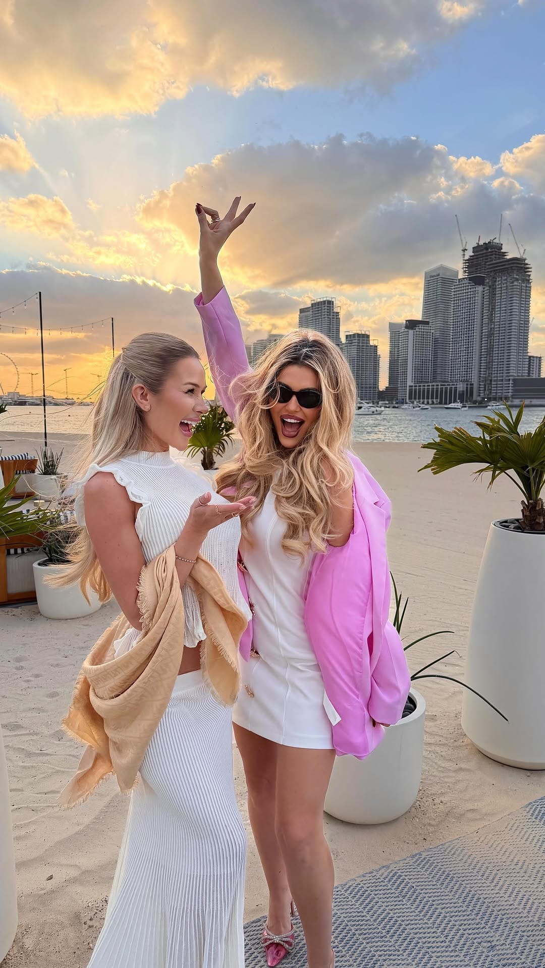 Post 5 by @sabrybeauty on Instagram (video)