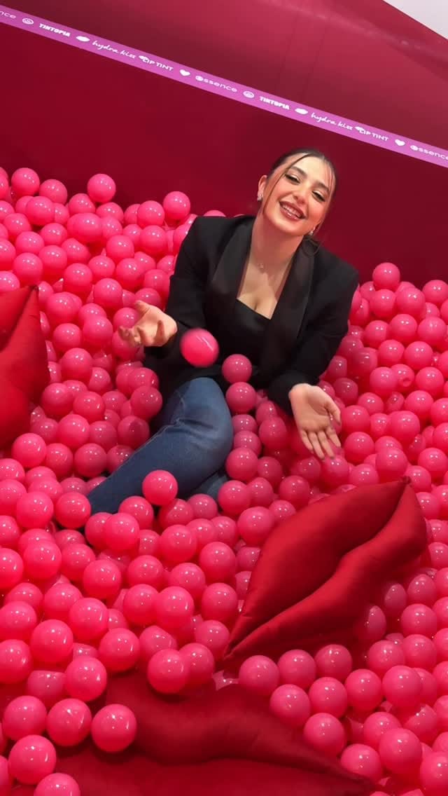 Post 7 by Nour Haddad | نور حداد on Instagram (video)