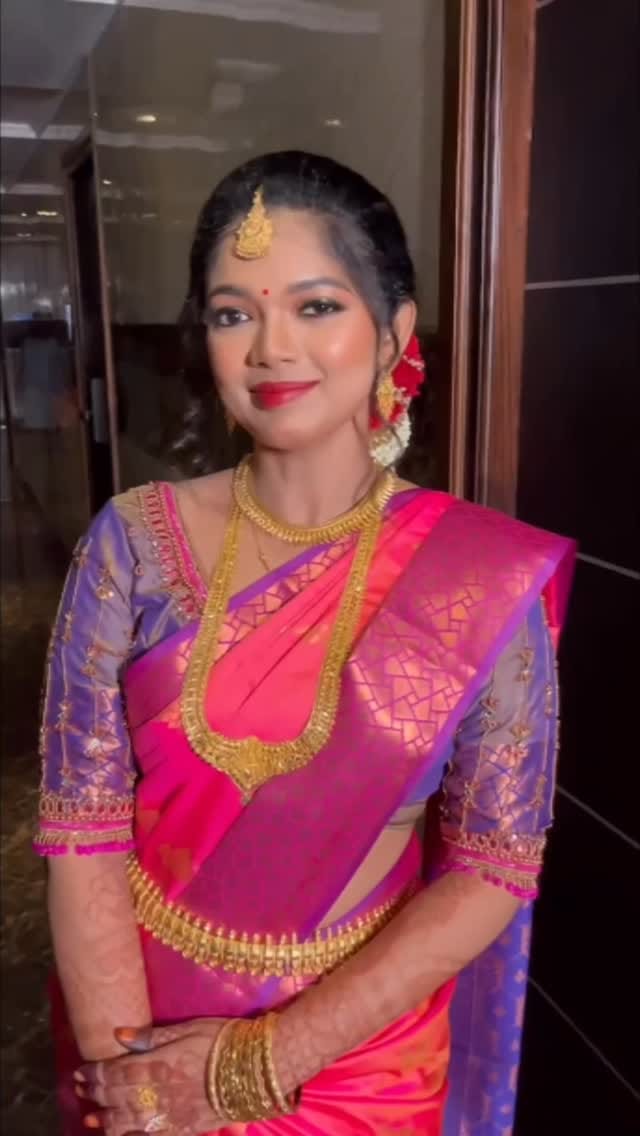 Post 8 by MakeupBhavani on Instagram (video)