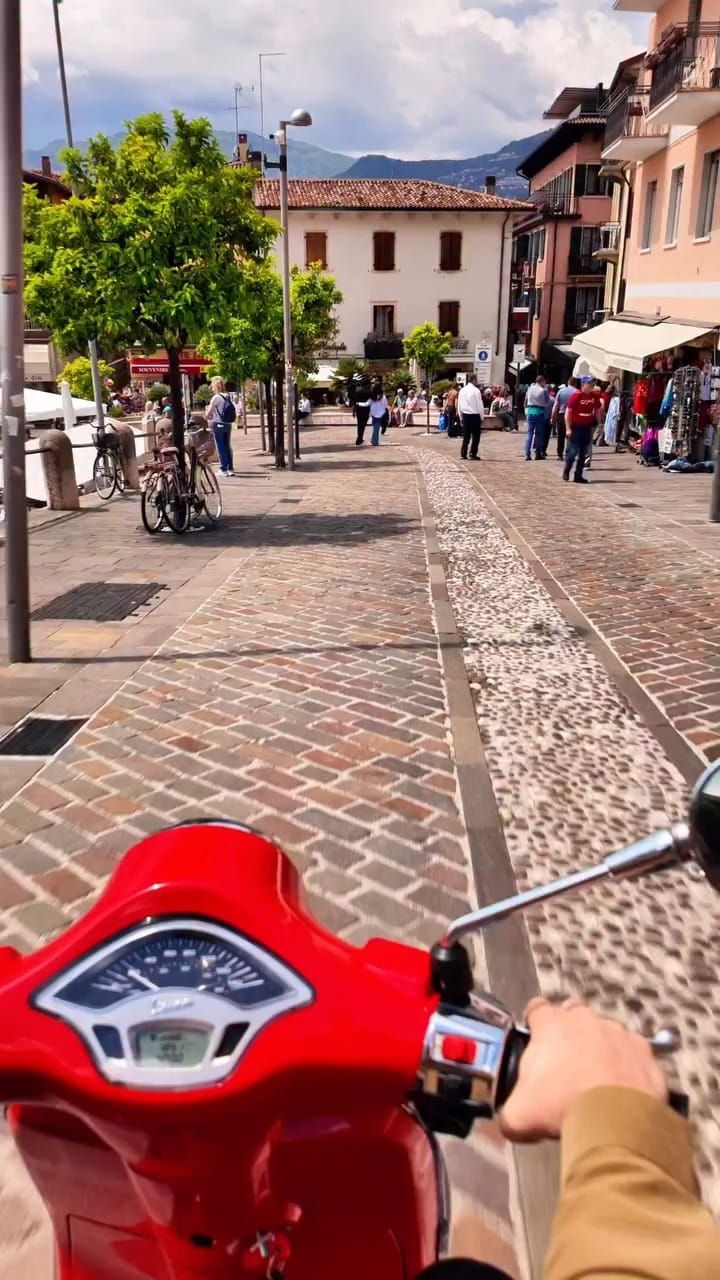 Post 6 by تراف نوك للسفر و السياحة - Travnook Travel & Tourism on Instagram (video)