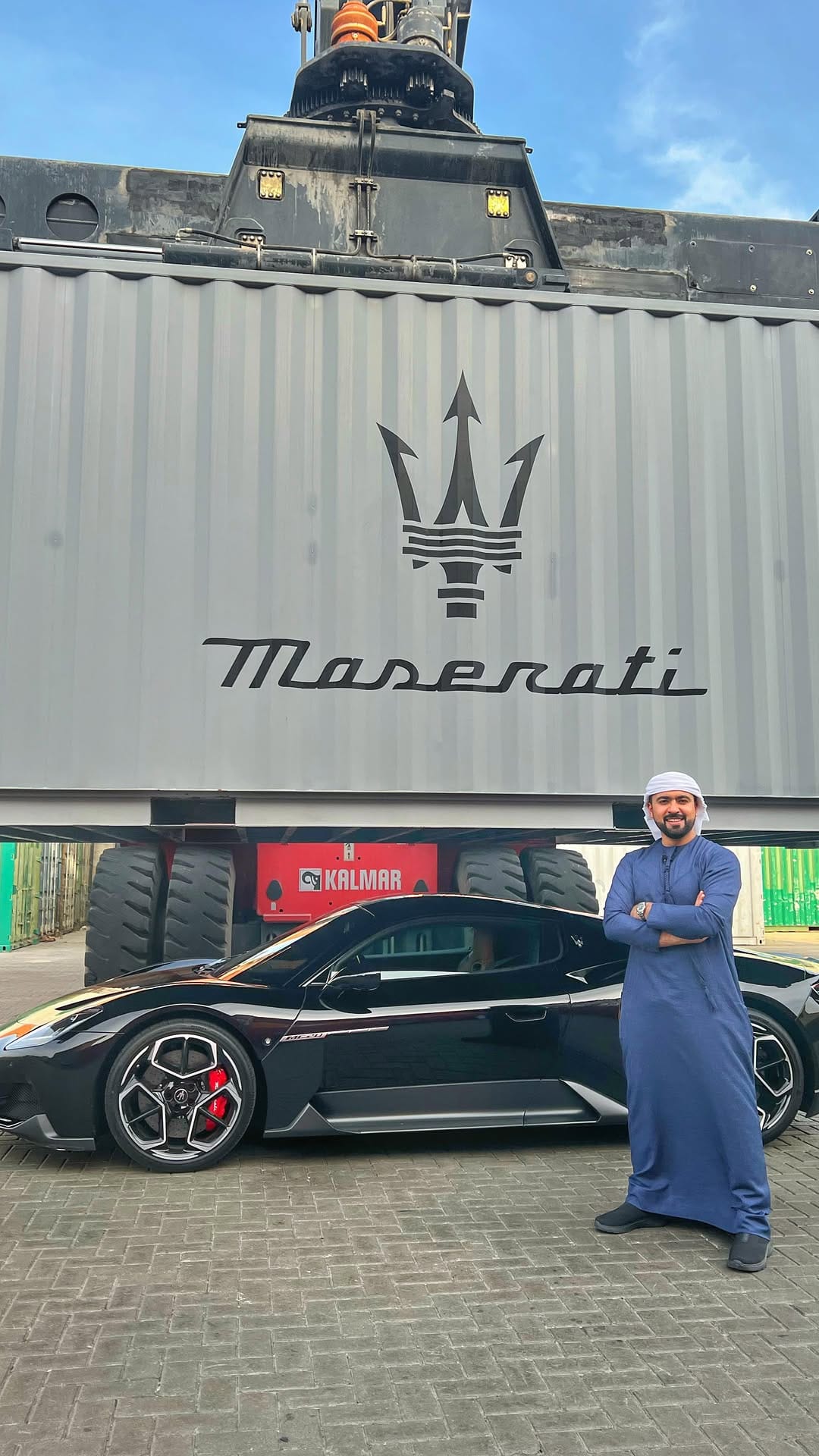 Post 10 by Ali AL-Hmoudi on Instagram (video)