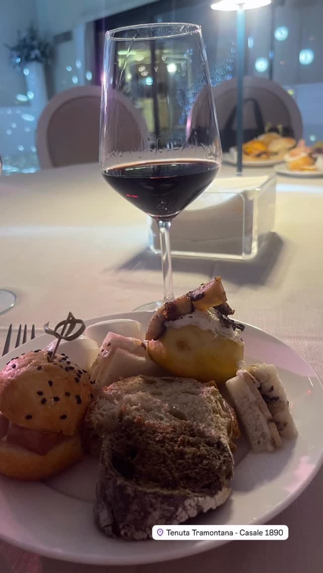 Post 7 by Antonella Anto Polimeno on Instagram (video)