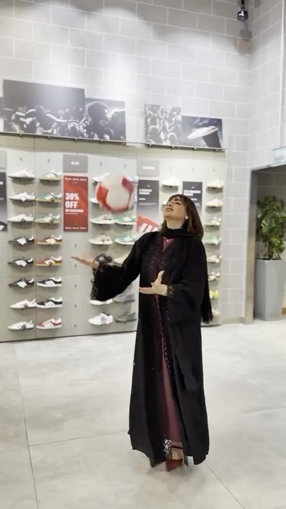 Post 10 by اصايل محمد on Instagram (video)