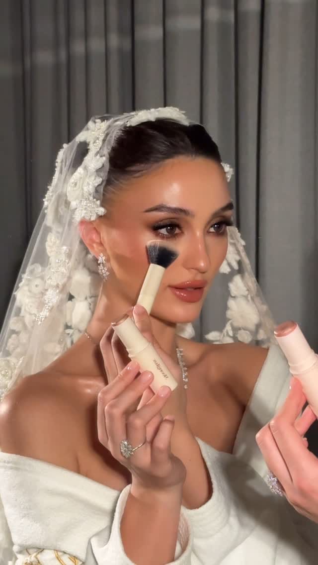 Post 1 by أفنان الشهيل on Instagram (video)