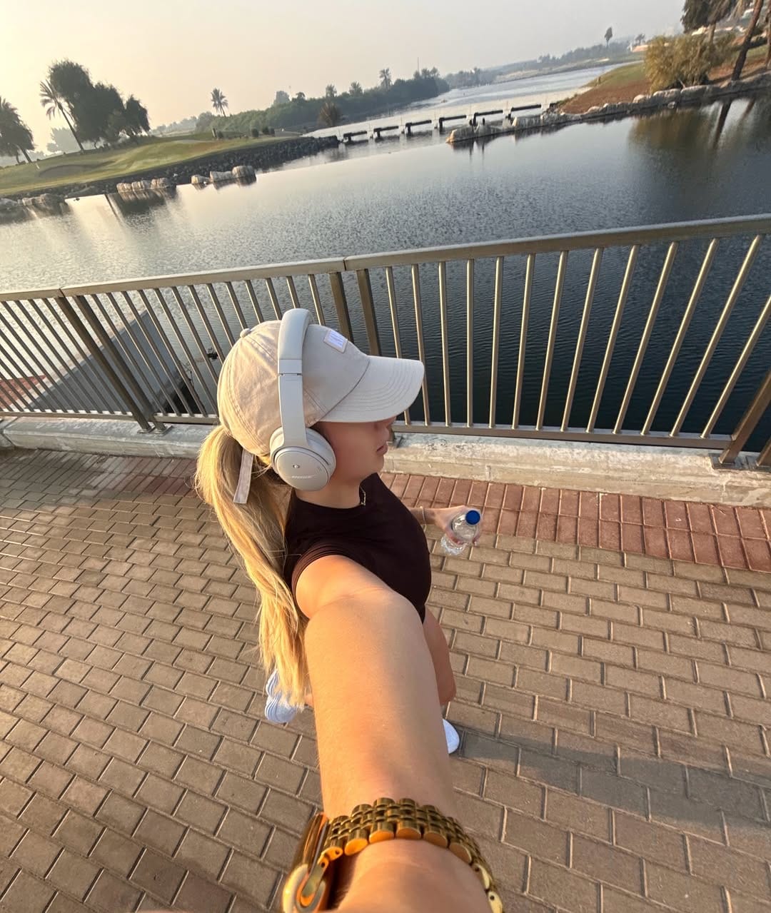 Post 6 by Emma Carter on Instagram (carousel)