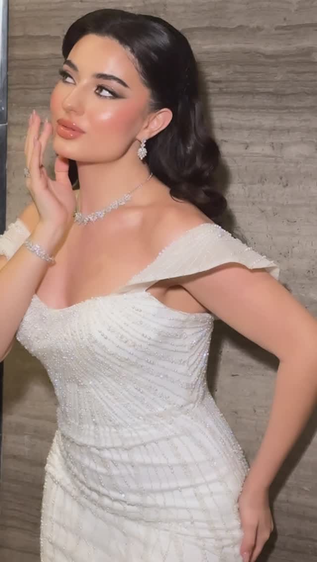 Post 10 by أفنان الشهيل on Instagram (video)